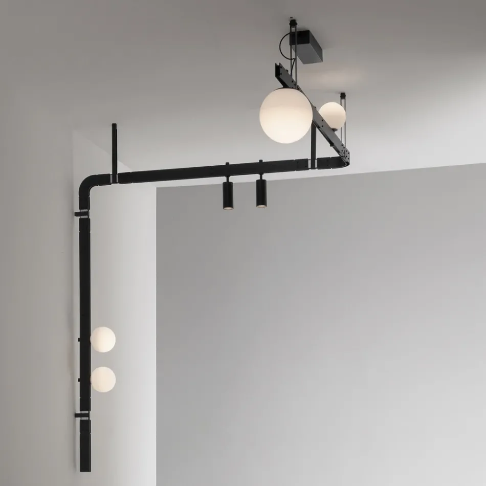 Design Wall Lamp in Black Aluminium with Spheres and Spotlights - Exodus Viadurini
