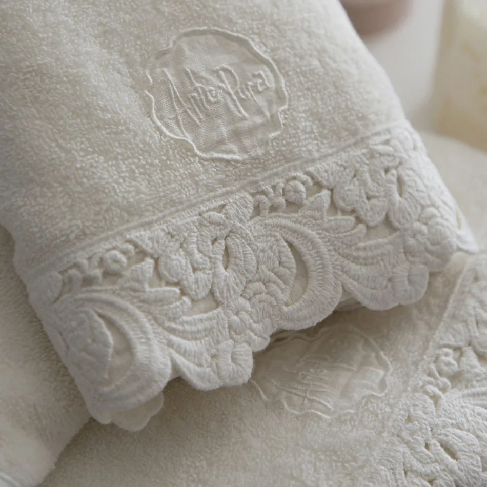 Armonia Cotton and Lace Face Towels, Guest Towels and Bath Towels - Frollo Viadurini
