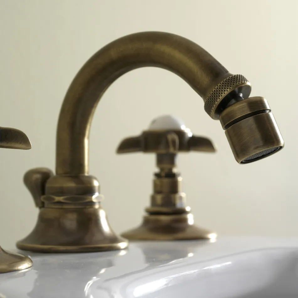 Classic 3 Hole Bidet Mixer in Brass and Butterfly Handles - Miriano Viadurini