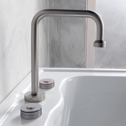 Modern 3-Hole Basin Mixer with Red and Blue Queues Made in Italy - Quito Viadurini