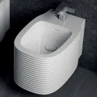 Wall-hung ceramic bidet of modern design produced in Italy, Hamlet Viadurini