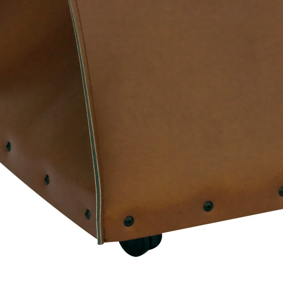 Eco-leather firewood bag with wheels Made in Italy - Snail Viadurini
