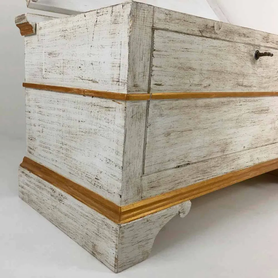 Chest Handmade in Solid Wood with Gold Profiles Made in Italy - Caio Viadurini