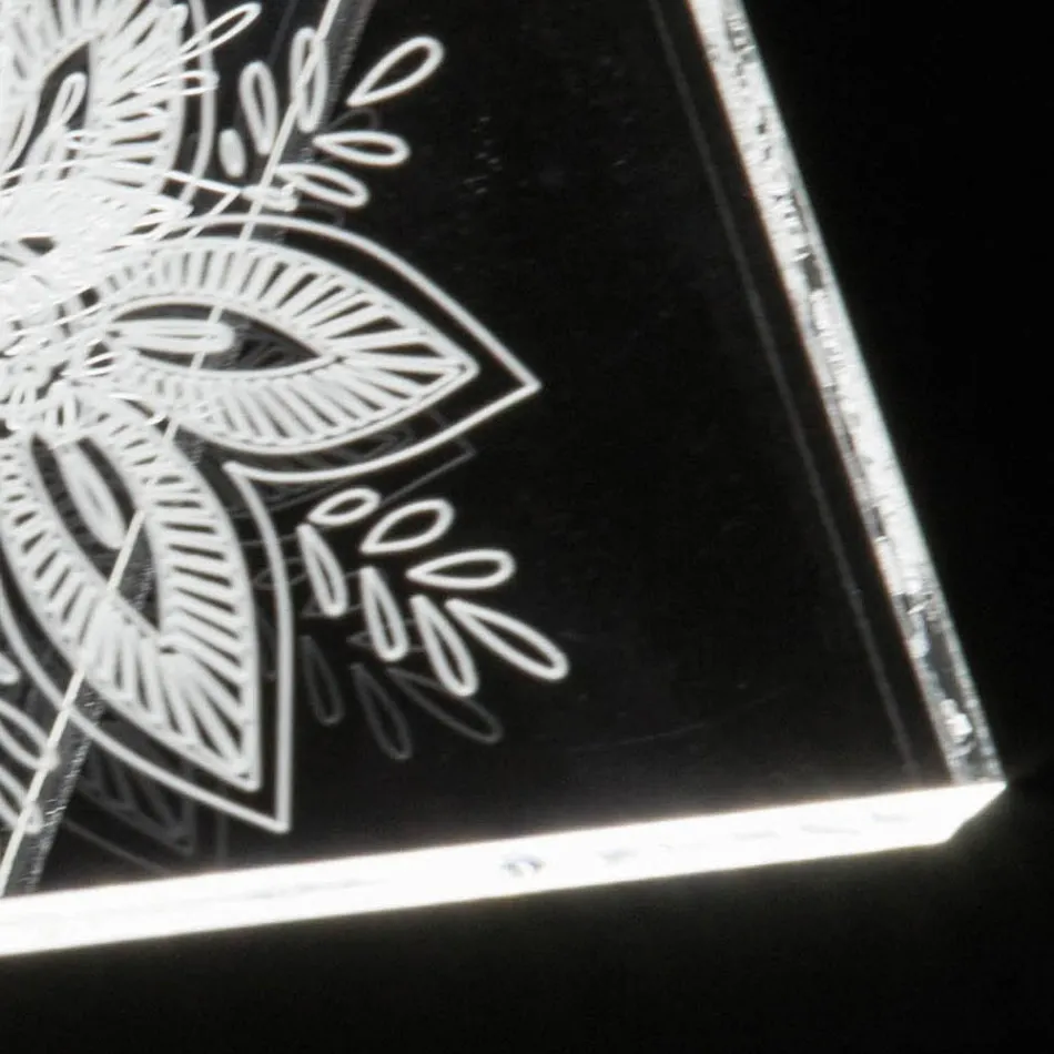 LED Standing Lamp Acrylic Crystal Laser Decoration - Possett Viadurini