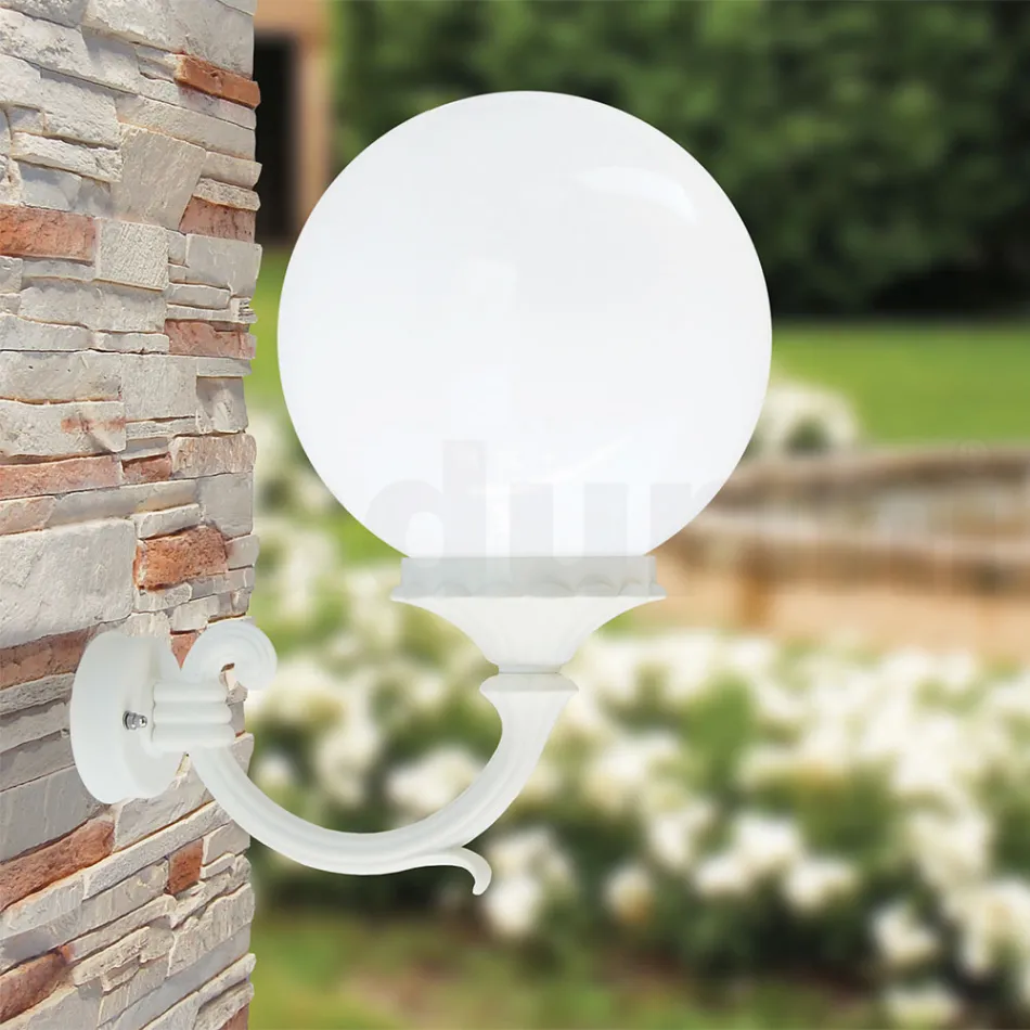 Outdoor Lamp in White Aluminium with Opal Acrylic Sphere - Trovabianco Viadurini