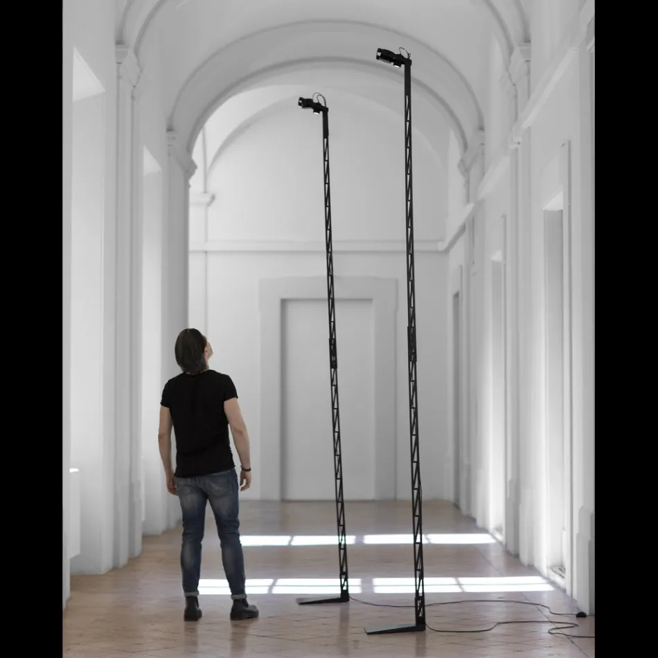 Extendable Floor Lamp Aluminium Matt Black Ladder Design - Watchful Viadurini