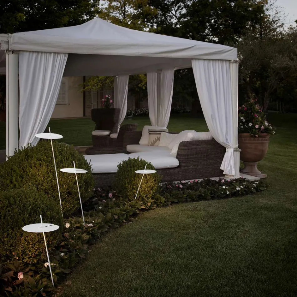 Garden Floor Lamp Aluminium White Design with Water Lily Leaf - Cipriam Viadurini