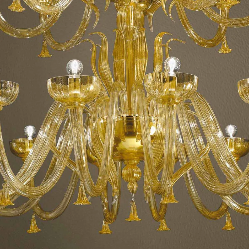 Handcrafted Chandelier with 28 Lights in Venetian Glass and Gold Made in Italy - Regina Viadurini