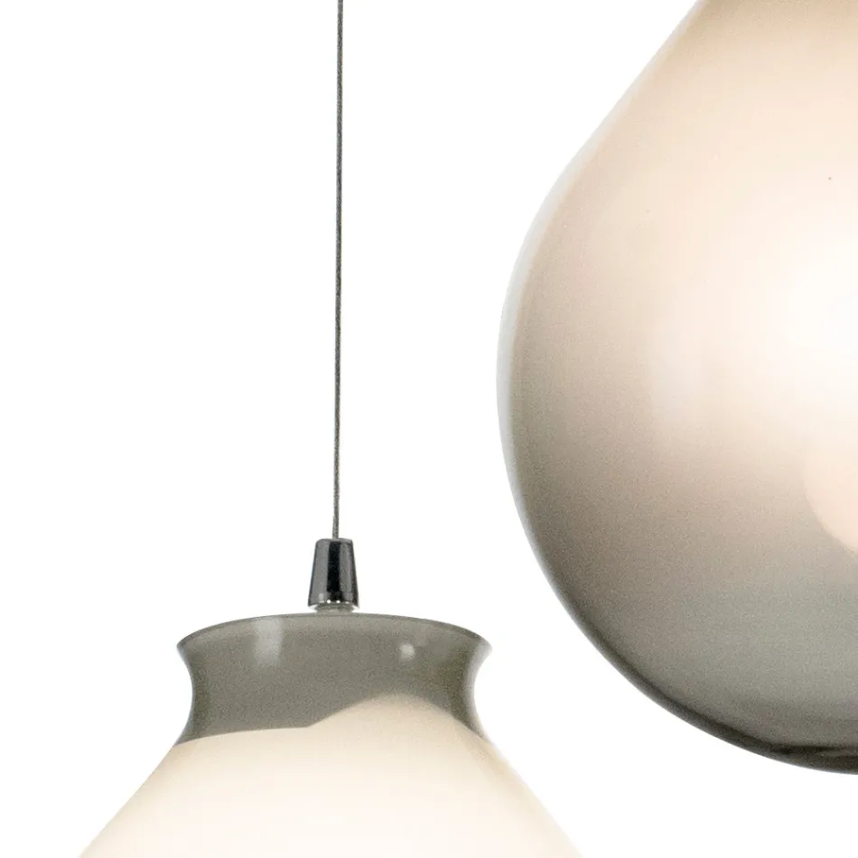 Three-Light Chandelier on a Round Base in Cased Glass Made in Italy - Iride Viadurini