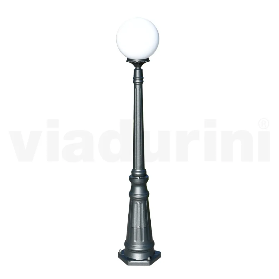 145 cm high street lamp in Acrylic and Anthracite Aluminium Made in Italy - Trovaantracite Viadurini