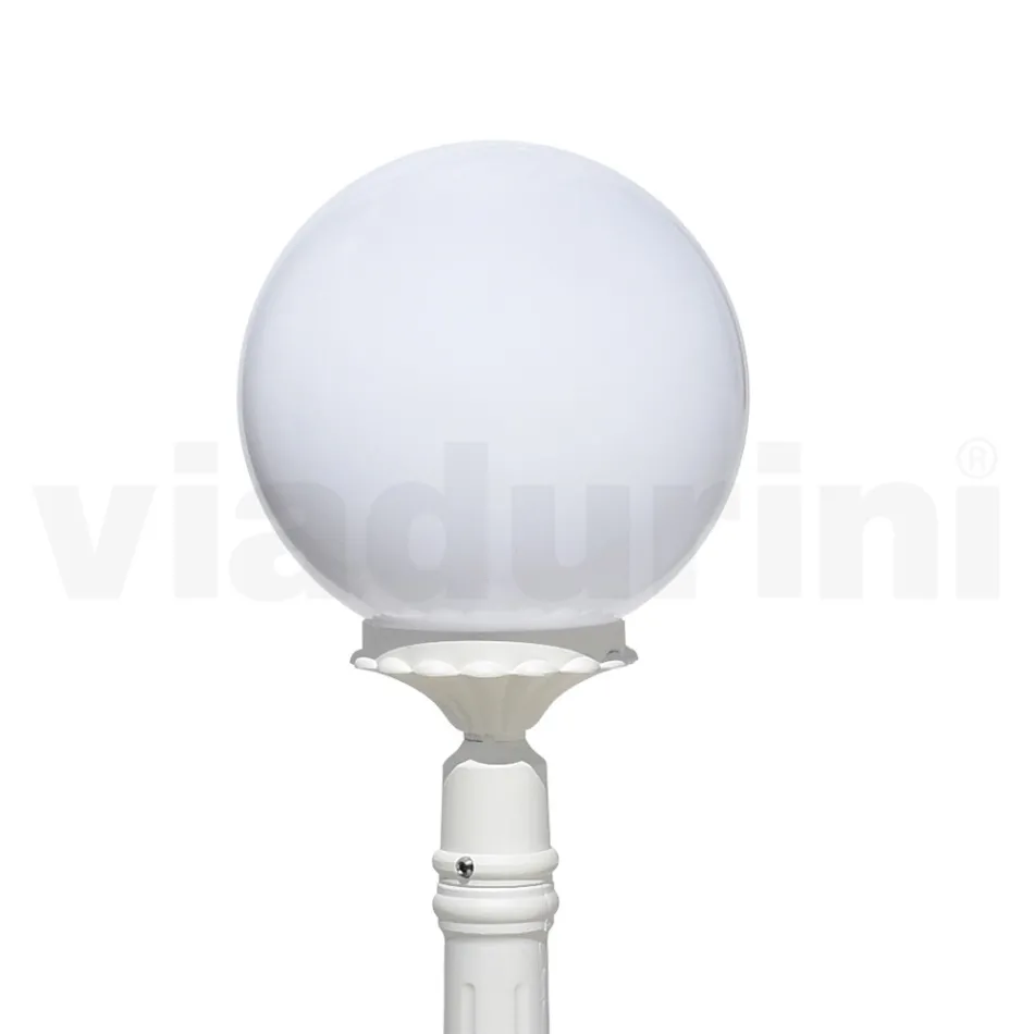 145 cm tall street lamp in white acrylic and aluminium made in Italy - Trovabianco Viadurini