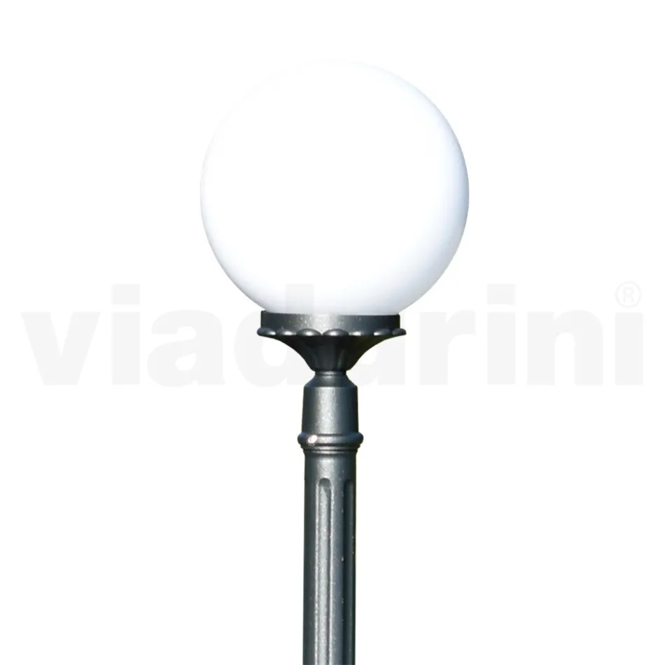 172 cm tall street lamp in Acrylic and Anthracite Aluminium Made in Italy - Trovaantracite Viadurini