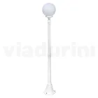 172 cm tall street lamp in white acrylic and aluminium made in Italy - Trovabianco Viadurini