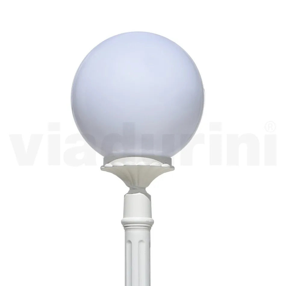 208 cm tall street lamp in white acrylic and aluminium made in Italy - Trovabianco Viadurini