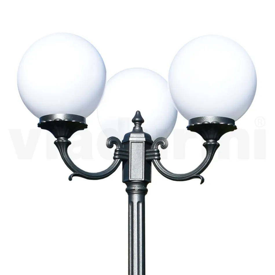 242 cm tall street lamp in Acrylic and Anthracite Aluminium Made in Italy - Trovaantracite Viadurini