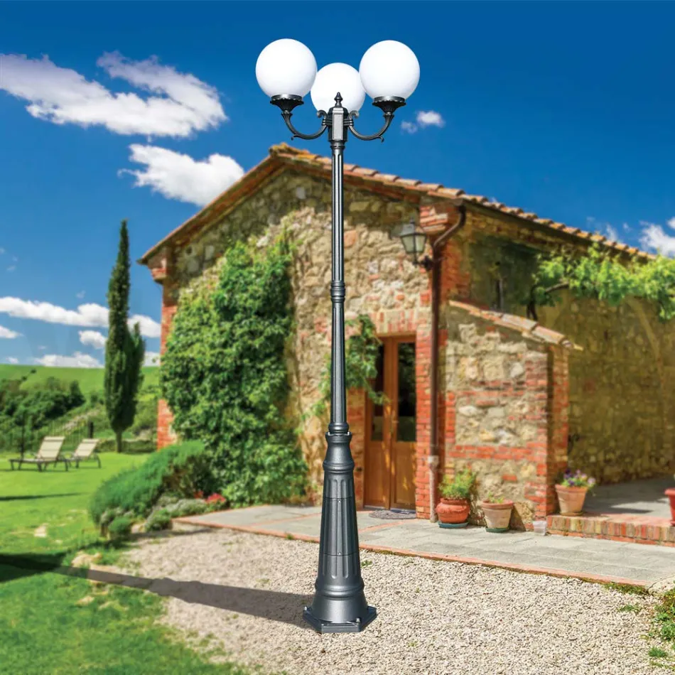 242 cm tall street lamp in Acrylic and Anthracite Aluminium Made in Italy - Trovaantracite Viadurini