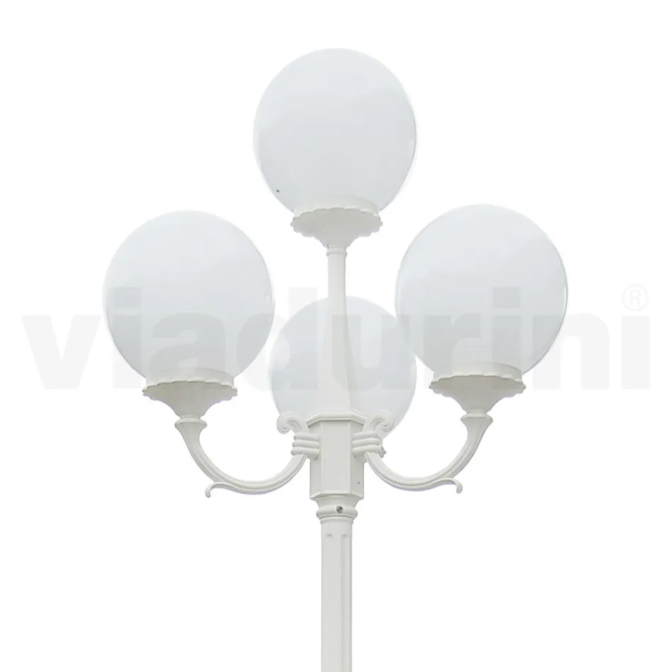 270 cm tall street lamp in white acrylic and aluminium made in Italy - Trovabianco Viadurini
