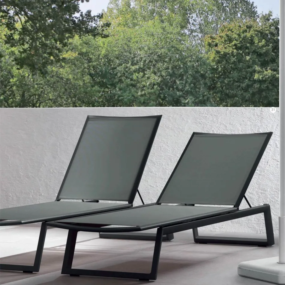 Outdoor Sunbed in Aluminium and Textilene with Retractable Wheels, 2 Pieces - Donkey Viadurini