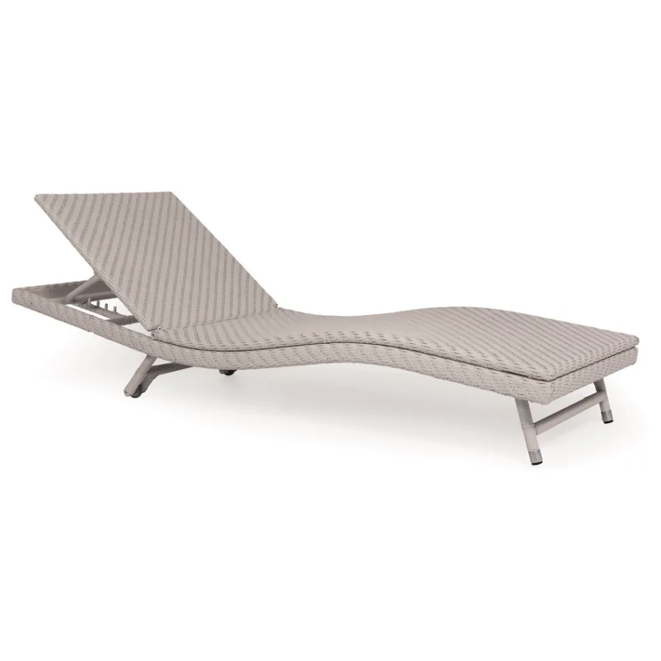 Outdoor Sunbed in Polyrattan with Wheels - Meredith Viadurini