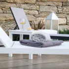 Outdoor Lounger Made of Aluminium and Textilene with 2 Wheels - Costume Viadurini