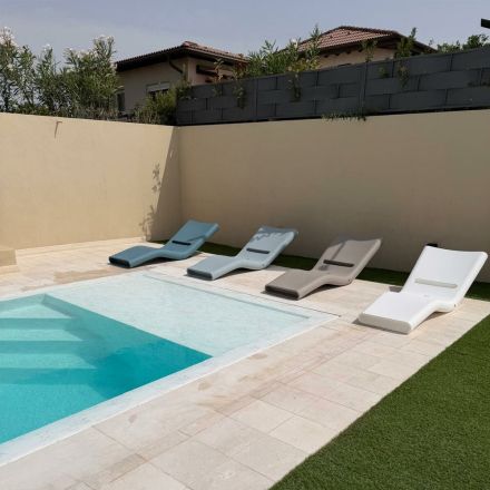 Outdoor Sunbed Made of Polyethylene of Different Colours - Bollo Viadurini