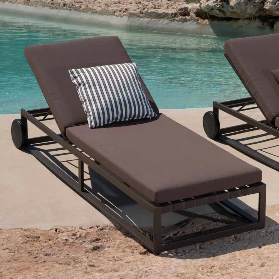 Garden Sun Lounger in Aluminium, Wheels and Reclining Backrest - Julie Viadurini
