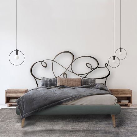 Double bed with padded bed frame and iron headboard - Nebbia Viadurini