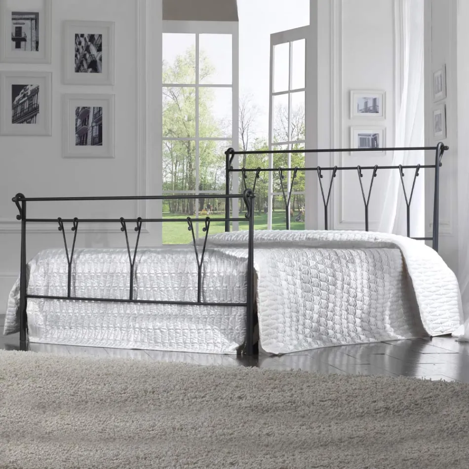 Double bed with footboard in different finishes Made in Italy - Finish Viadurini