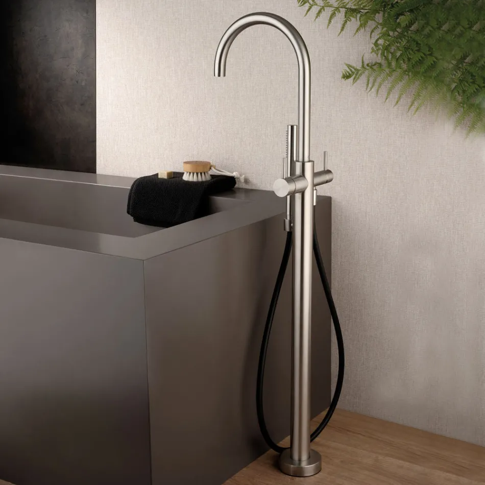 External Floor Standing Bathtub Mixer in AISI 316L Stainless Steel - Claws Viadurini