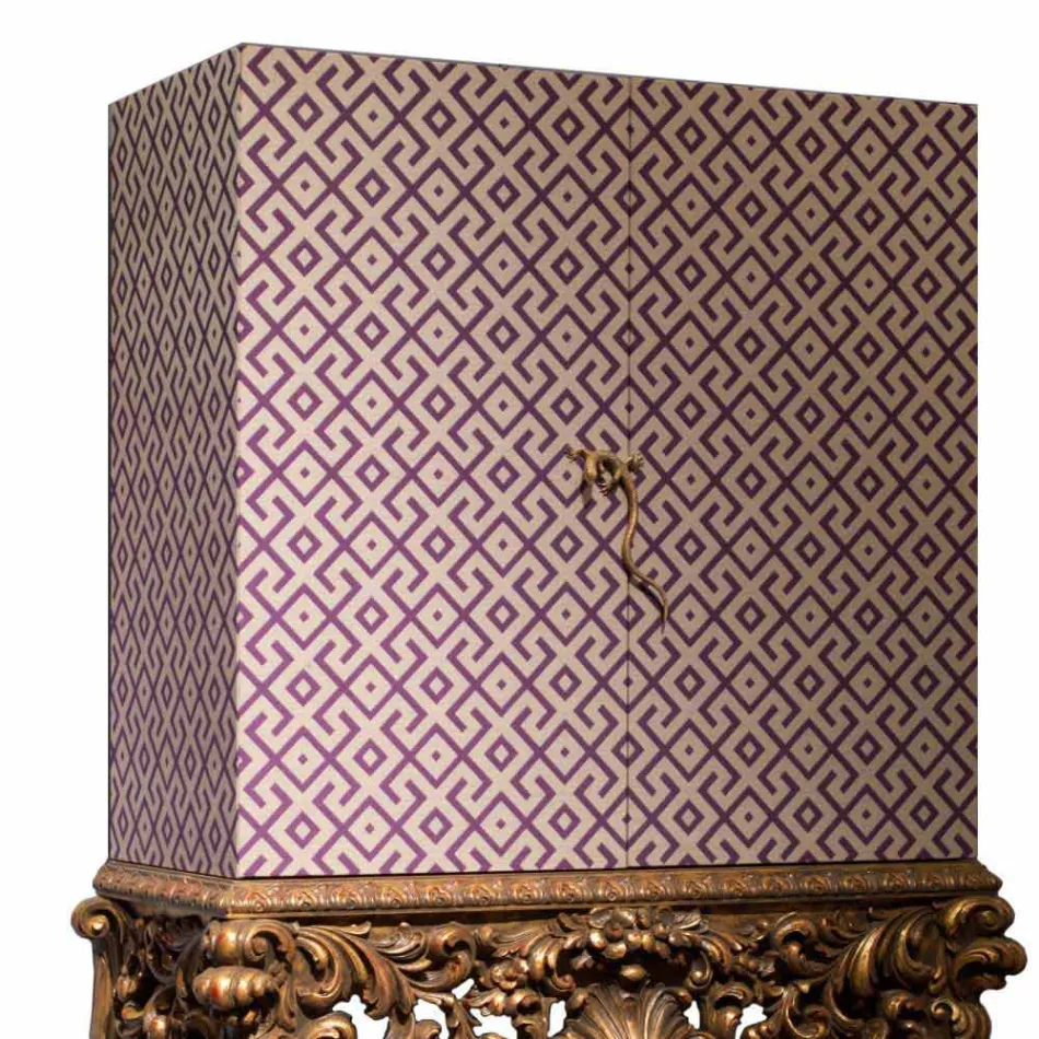 Furniture with carved wood base luxury design, made in Italy, Sam Viadurini