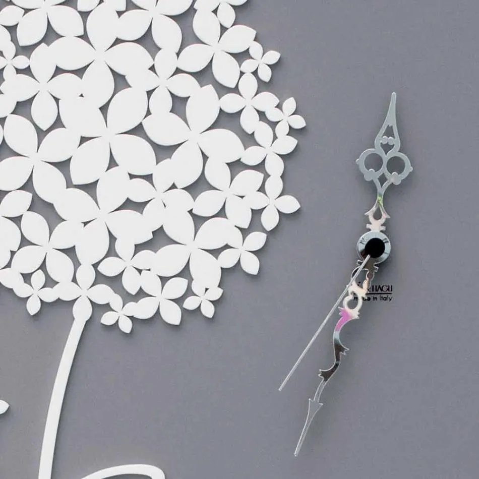 Modern Design Round Decorated Grey Wood Wall Clock - Shower Head Viadurini