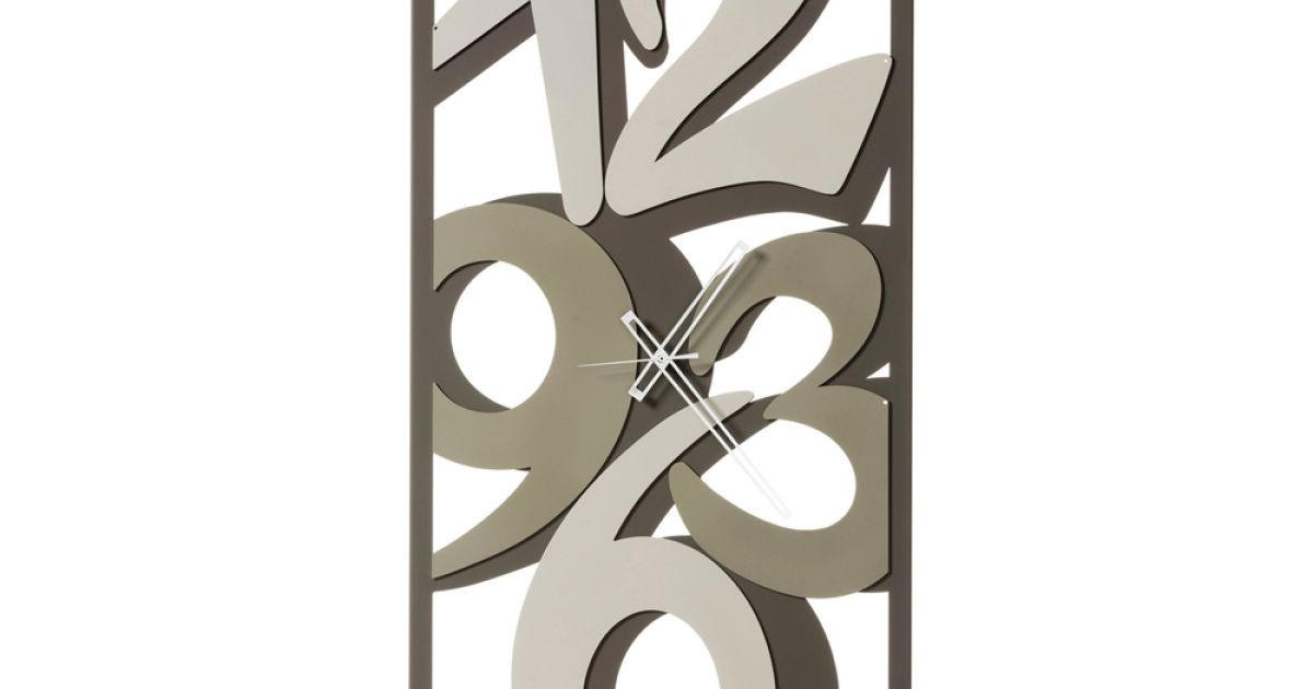 Clock Made of Iron with Large Numbers