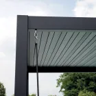Aluminium Pergola with Adjustable Roof by Crank - Eolo Viadurini