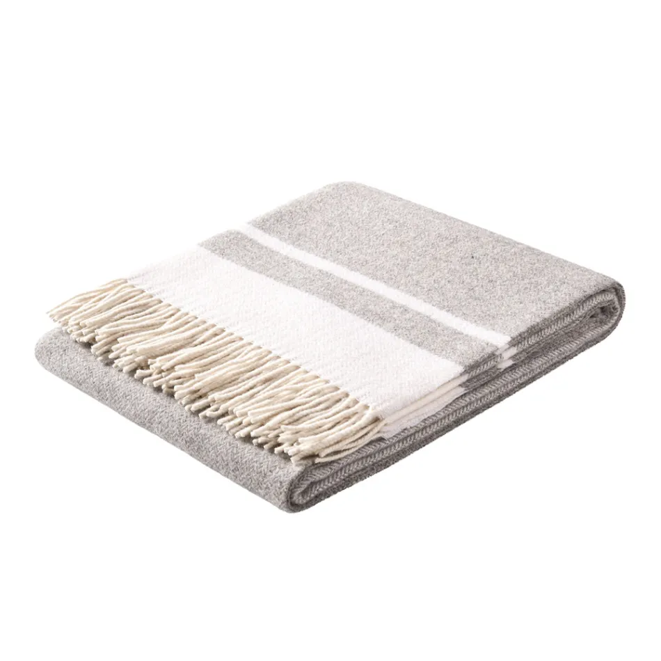 Ultra-Soft and Fluffy Wool Blend Plaid Made in Italy - Caldoso Viadurini