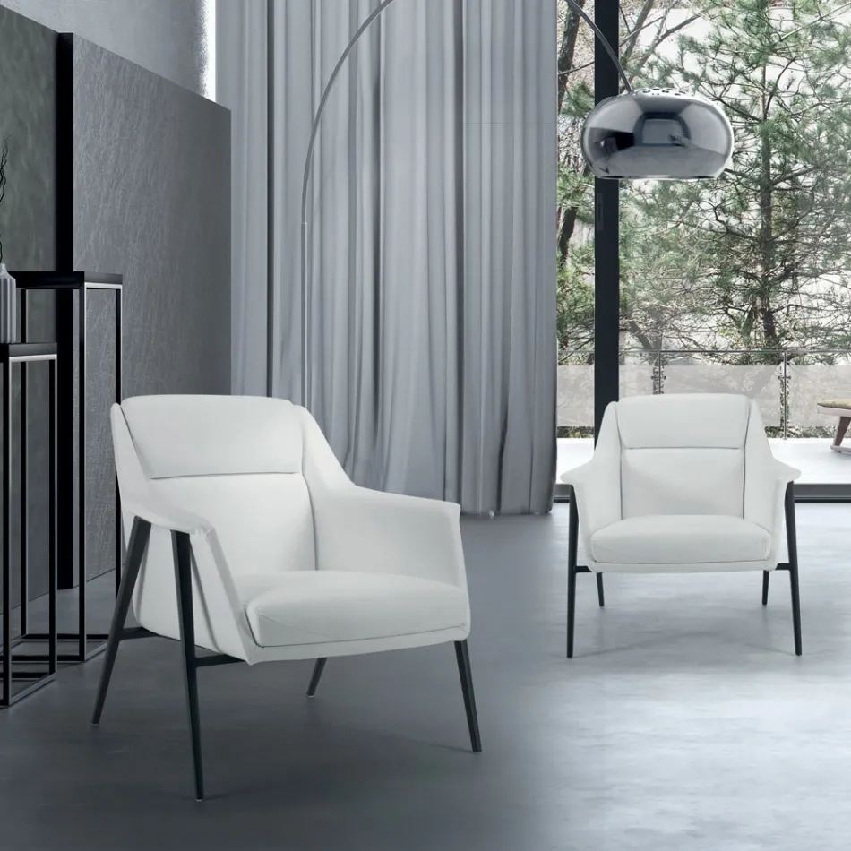 Armchair with Black Steel Structure and Eco-Leather Seat Made in Italy - Modena Viadurini