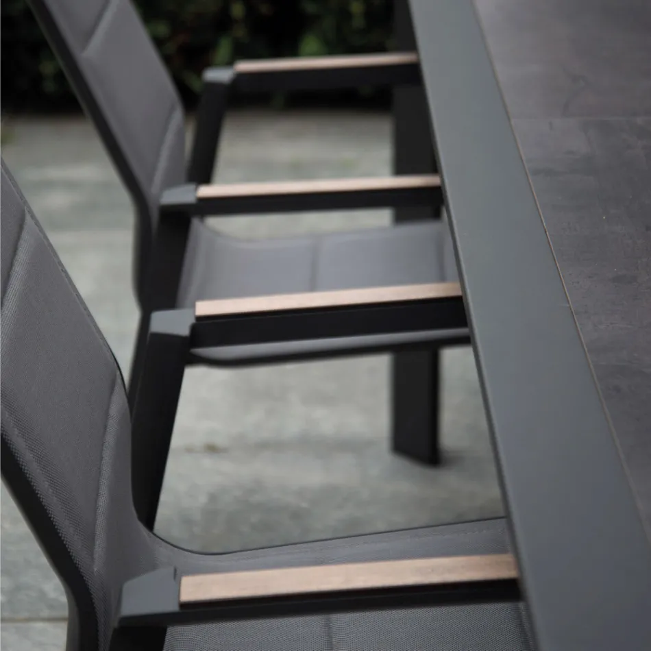 Armchair in Aluminium and Textilene with Insert in the Armrests in HPL - Righello Viadurini