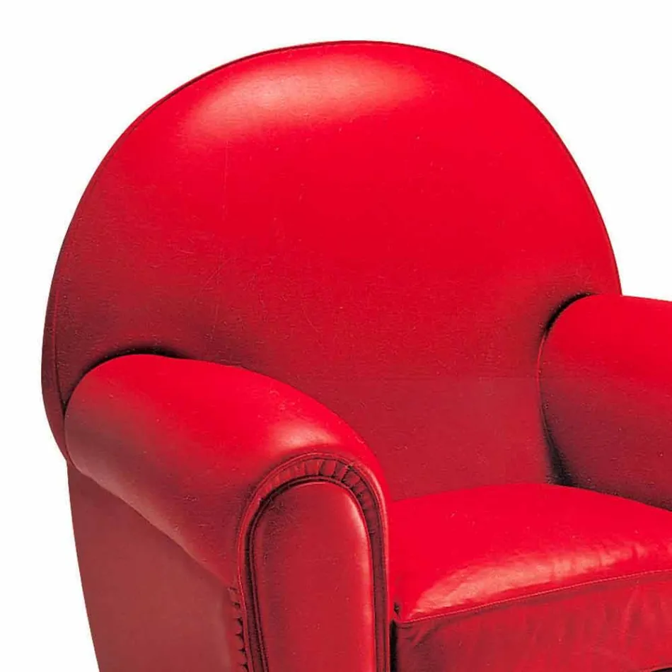 Lounge Armchair Covered in Leather with Wooden Feet Made in Italy - Pegolo Viadurini