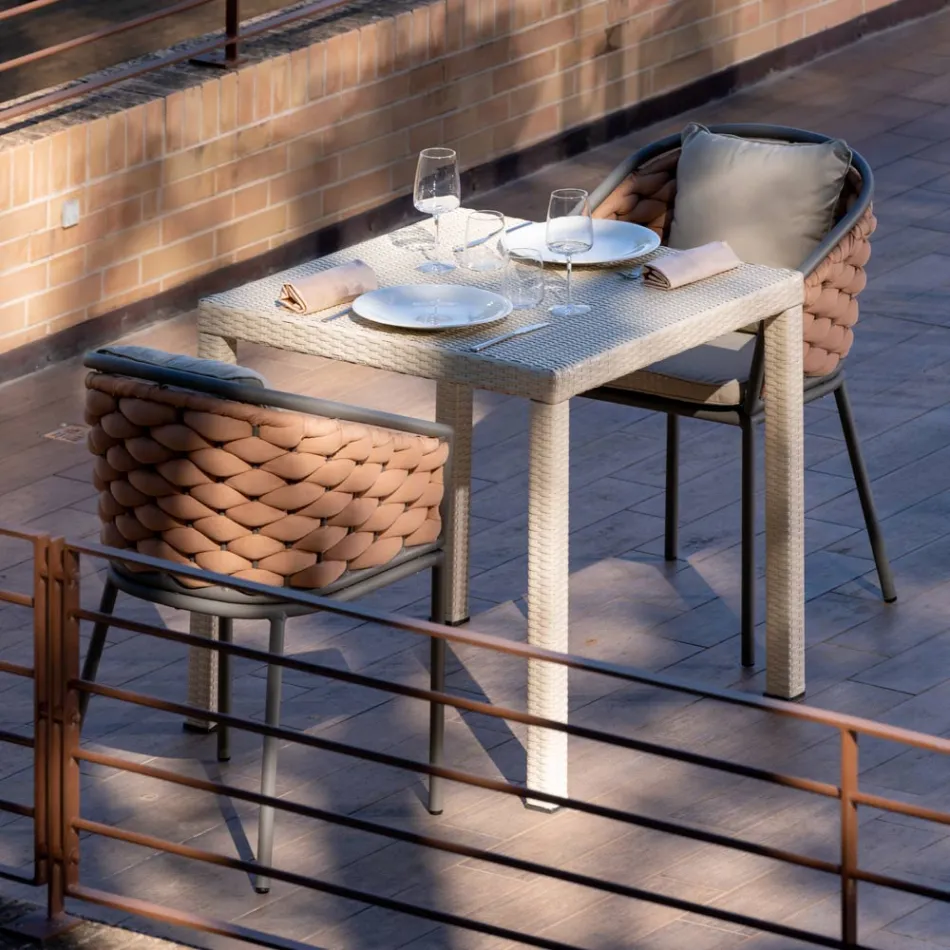 Outdoor armchair in aluminium and hand-woven Olefil fabric - Reda Viadurini