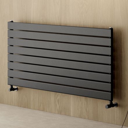 Single Hydraulic Radiator in Black Carbon Steel Made in Italy - Ciro Viadurini