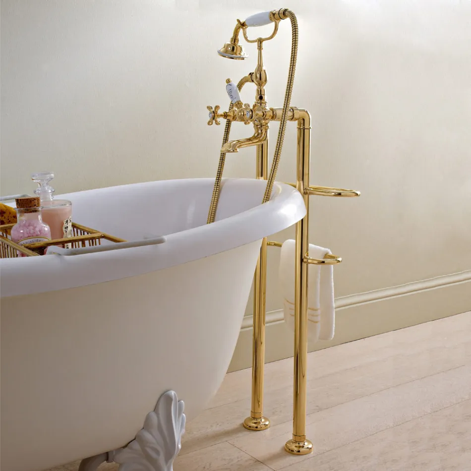 Brass Floor Standing Classic Bathtub Tap with Hand Shower - Fioretta Viadurini