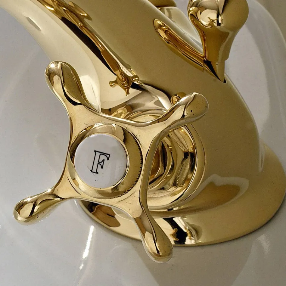 Single Hole Bidet Tap in Brass with Classic Butterfly Handles - Fioretta Viadurini