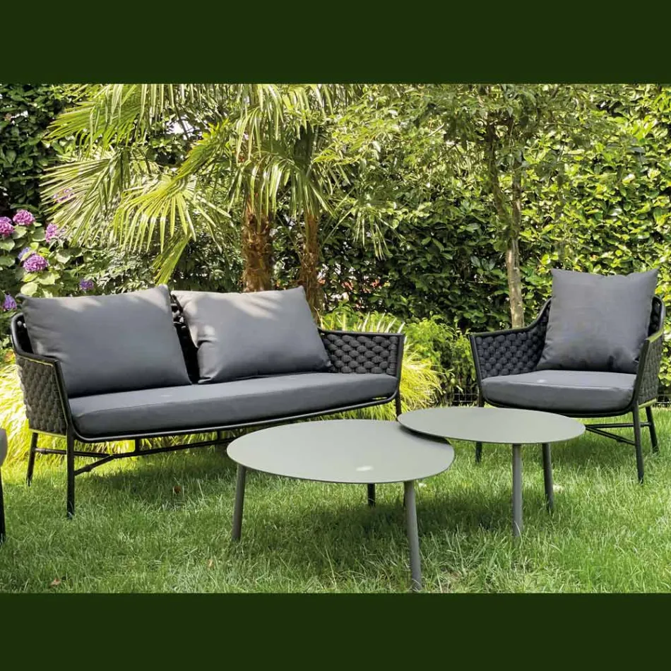 Lounge Consisting of Sofa, Armchairs and 2 Aluminium Coffee Tables - Yuma Viadurini