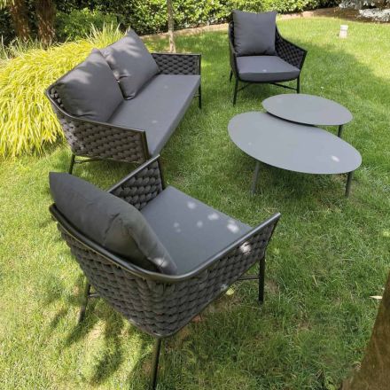 Lounge Consisting of Sofa, Armchairs and 2 Aluminium Coffee Tables - Yuma Viadurini