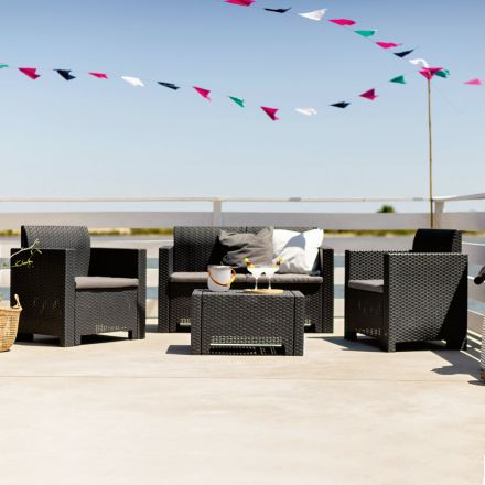 Lounge with 1 sofa, 2 armchairs and 1 coffee table with seat cushions - Machine Viadurini