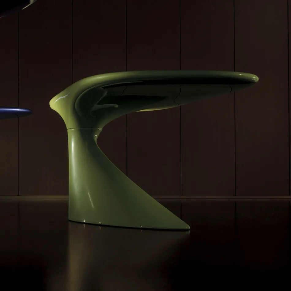 Karim Rashid desk in resin - Smania Viadurini