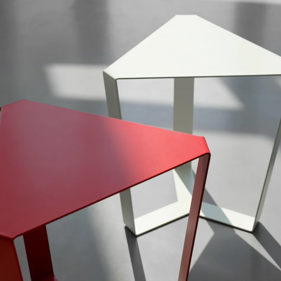 Made in Italy Design Colored Metal Coffee Table - Yasmine Viadurini