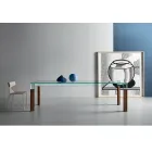 Kitchen Table in Extra-clear Glass with Wooden Legs Made in Italy - Super Viadurini