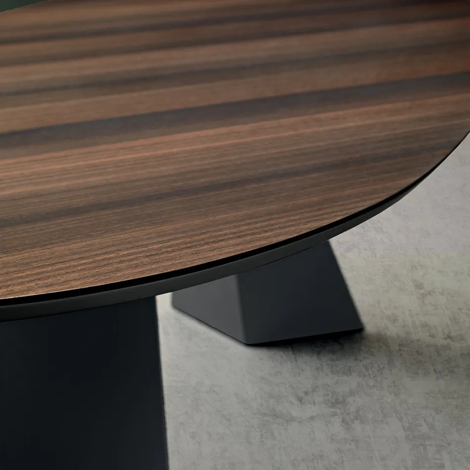 Fixed Table 210x109 cm in Metal and Oval Veneered Oak - Marcello Viadurini