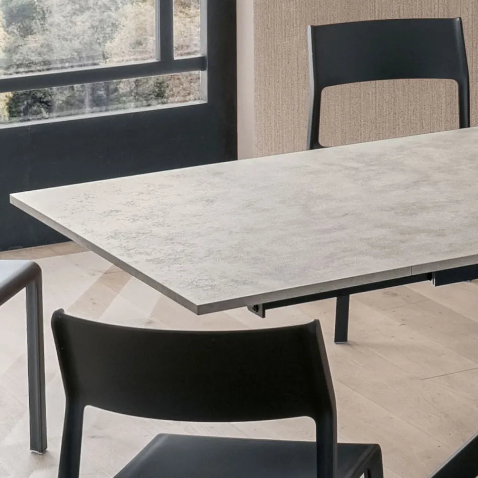 Rectangular Table Extendable to 240 or 280 cm in HPL and Metal - Present Viadurini