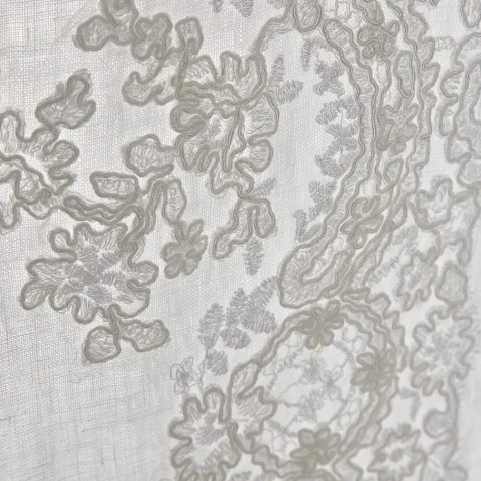 White and Light Linen Curtain with Elegant Central Lace Design - Geogeo Viadurini
